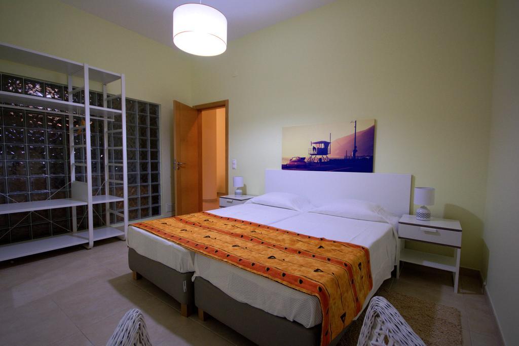 Apartamentos Plaza - Albufeira Oda fotoğraf